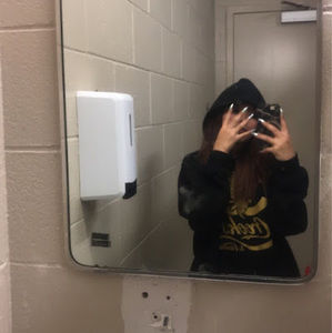 Meet your Posher, Kendra